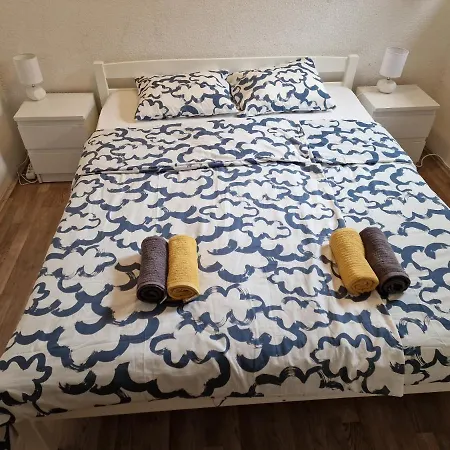 Apartment Sea Shell